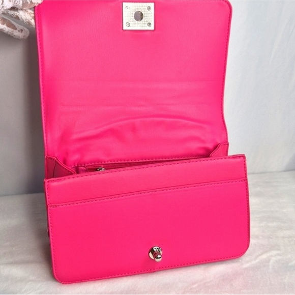 Badgley Mischka Hot Pink Chevron Crossbody Bag NWT Vegan Leather - Picture 6 of 12